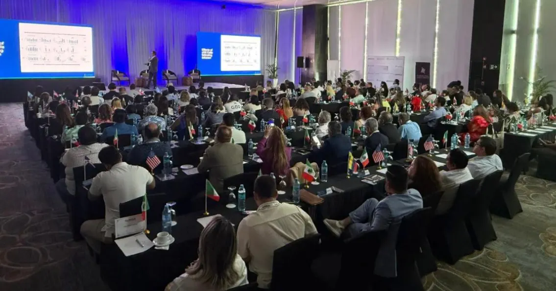 Physicians from around the world attending an international medical conference led by Dr. Christopher Walker, focused on case-based peptide medicine education through Blueprint Peptides